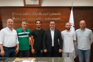 Bursa Mustafakemalpaşa Belediyespor iki futbolcuyu daha renklerine bağladı