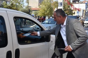 Bursa'da ''Öncelik hayatın, öncelik yayanın'' dediler