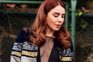 Nur Fettahoğlu'ndan tuvalet pozu