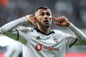 Burak Yılmaz geri dönüyor!