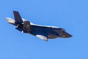 Türkiye için üretilen 5'inci F-35 ilk uçuşunu yaptı