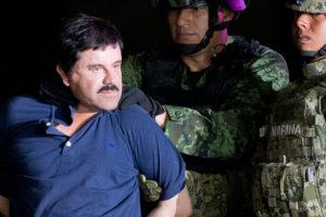 El Chapo'dan 1 milyon dolar 'rüşvet'