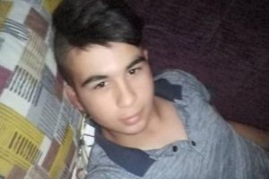 Gittiği iş yerinde oğlunun cansız bedenini buldu
