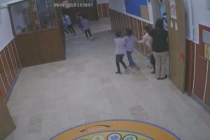 Deprem sırasında duygulandıran anlar