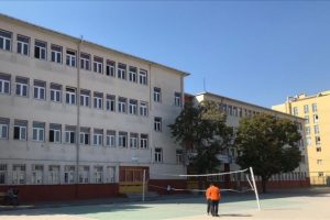 Tekirdağ'da okulun bir bloku tahliye edildi