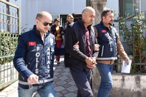 Çifte cinayet sanığı için 'haksız tahrik indirimi' istendi