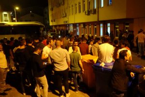 16 yaşındaki çocuğun cinsel istismarına halk tepkisi