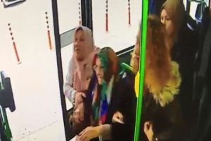 Bursa'da yaşlı kadın için herkes seferber oldu