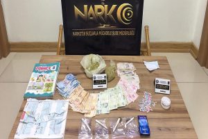 Uyuşturucu operasyonunda tutuklama