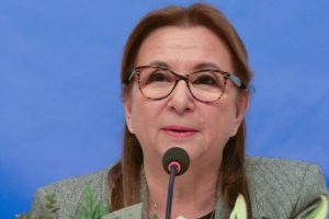 Pekcan: İhracatın büyümeye katkısı devam edecek