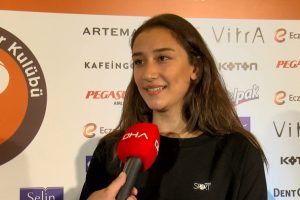 Eczacıbaşı VitrA'nın üç yıldızı beş kulvarda da şampiyonluk hedefliyor