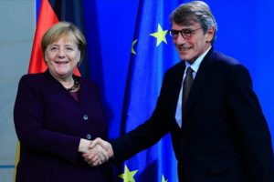 Almanya Başbakanı Merkel: Hepimiz bir gemideyiz