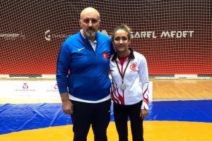 Güreşçilerden Balkan Şampiyonası'nda büyük başarı