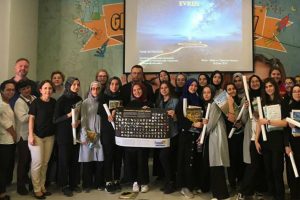 Astrofizikçi Soydugan Bursa'da gökyüzü tutkunları ile buluştu