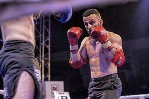 Serhat Değirmenci, Hollandalı rakibini nakavt etti