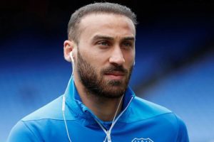 Cenk Tosun'un yeni takımını açıkladılar!