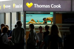 İflas eden Thomas Cook'un şubelerini rakibi satın alıyor