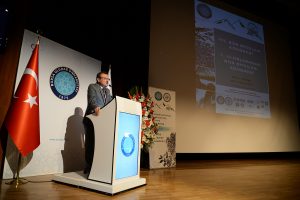 Bursa Uludağ Üniversitesi'nde ''Uluslararası Süs Bitkileri Kongresi'' başladı