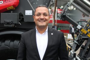 Bursa Tarım Fuarı'nda 1,5 milyon liralık traktöre büyük ilgi! (ÖZEL HABER)