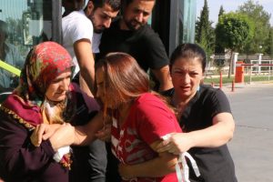 Halk otobüsü şoförü, rahatsızlanan yolcuyu hastaneye yetiştirdi