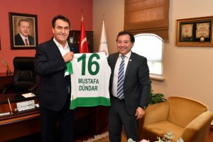 Osmangazi'den Bursaspor'a 'Loca' desteği