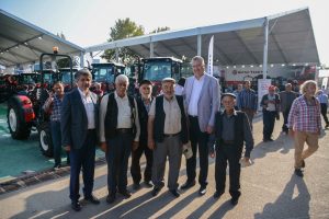 Bursa Karacabey'in Belediye Başkanı Özkan: ''Karacabey tarımda da cazibe merkezi olacak''