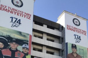 İstanbul Emniyeti'nden Barış Pınarı Harekatına destek