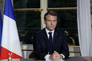 Macron'dan IŞİD açıklaması