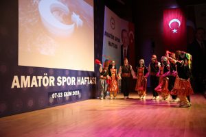 Bakan Kasapoğlu, 'Amatör Spor Haftası'nı kutladı