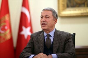 Bakan Akar'dan Barış Pınarı Harekatı şehidi için başsağlığı mesajı