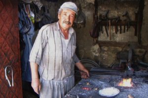 Kalaycı ustası, yetiştirecek çırak bulamıyor