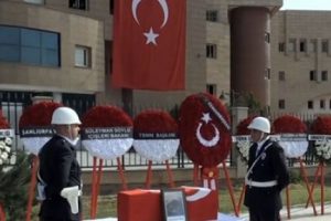 Sivil şehitlere veda töreni