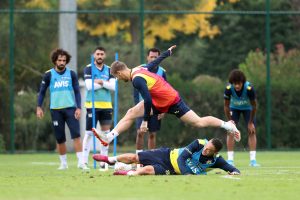 Fenerbahçe, Denizlispor maçının hazırlıklarını sürdürdü
