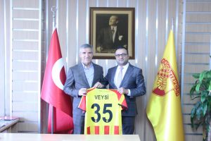 Göztepe, sağlık sponsorluğu sözleşmesini uzattı