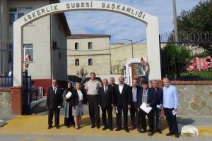 MHP'liler gönüllü askerlik başvurusu yaptı