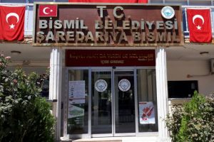 Bismil Belediye Başkanı ve yardımcısı gözaltına alındı