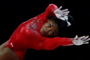 Simone Biles tarih yazmaya devam ediyor