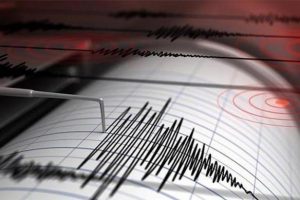 Akdeniz'de deprem! Bir kez daha sallandı