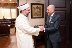 Diyanet İşleri Başkanı Erbaş, Arjantin Büyükelçisi'ni kabul etti