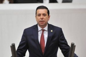 AK Parti'li Kaya'dan, Başkan Soyer'e tepki: Ortada savaş filan yoktur