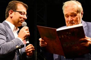 Prof. Dr. İlber Ortaylı, İBB kuruluşu Kültür A.Ş. ile sözleşme imzaladı