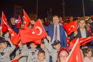 Bursa Karacabey'de binlerce kişi Mehmetçiğe destek için selam duracak