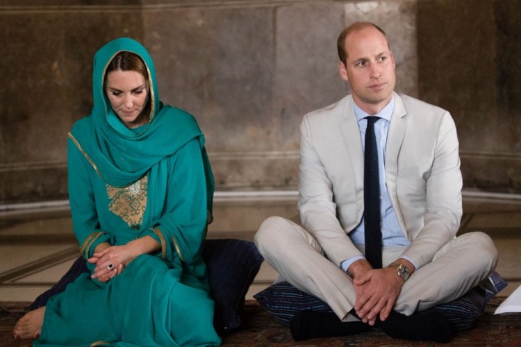 Kate Middleton ve Prens William'dan cami ziyareti