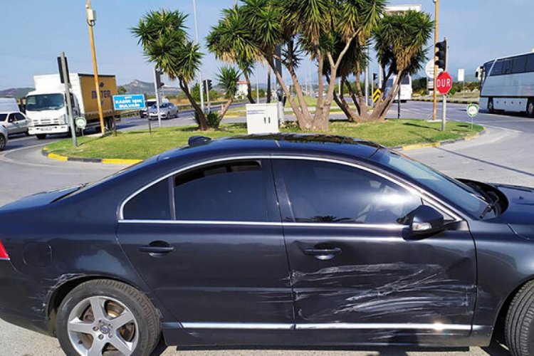 Alkollü sürücü, vali yardımcısının bulunduğu otomobile çarptı