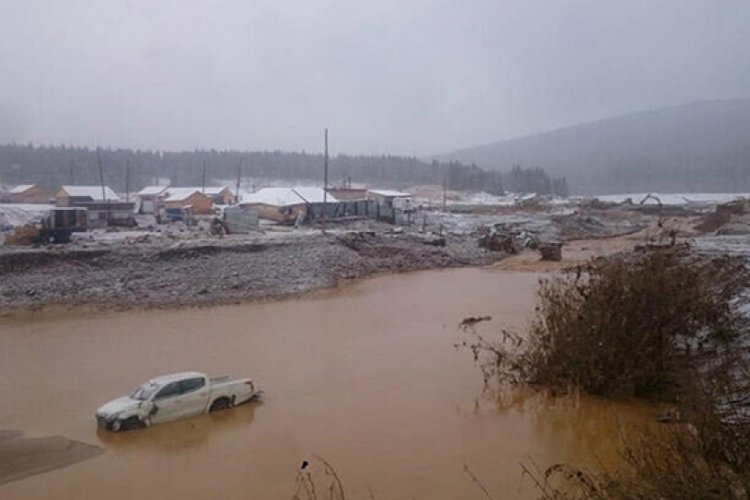 Rusya'da baraj çöktü: 13 ölü