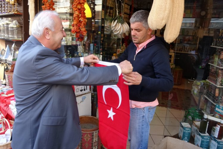 Bursa'da Barış Pınarı Harekatı'na bayraklı destek