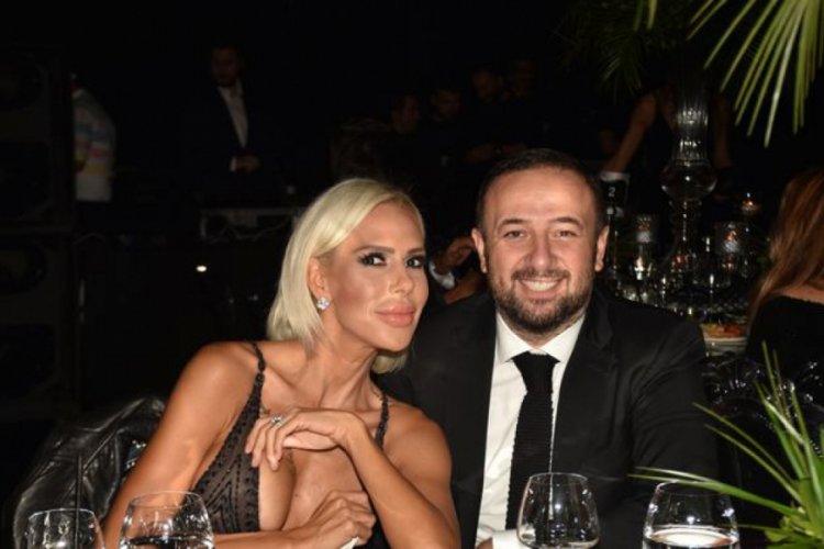 Hande Acar: Kocam yanımda kime ne?