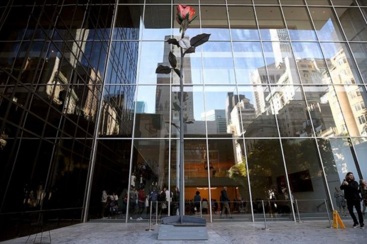 MoMA 450 milyon dolarlık tadilatın ardından ziyaretçilere açıldı