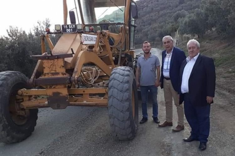 Bursa Gemlik'te yol çalışmaları sürüyor