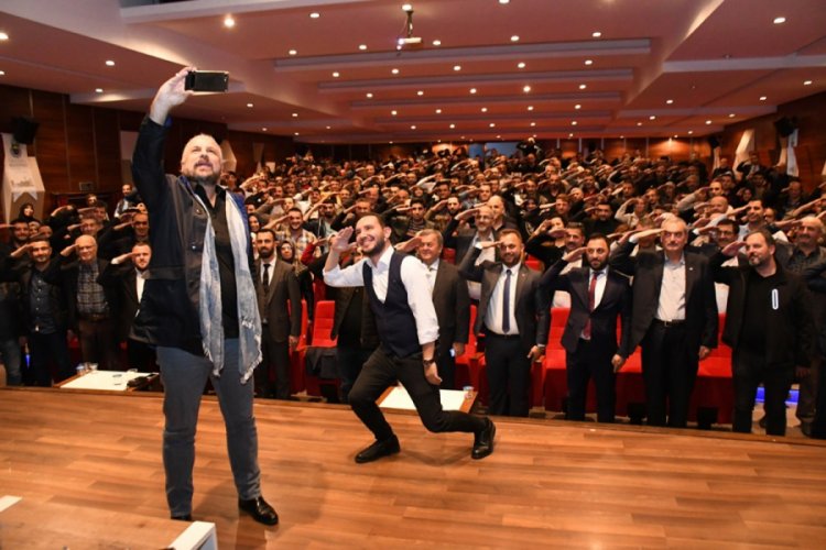 Mete Yarar, Barış Pınarı Harekatı'nın şifrelerini Bursa'da anlattı